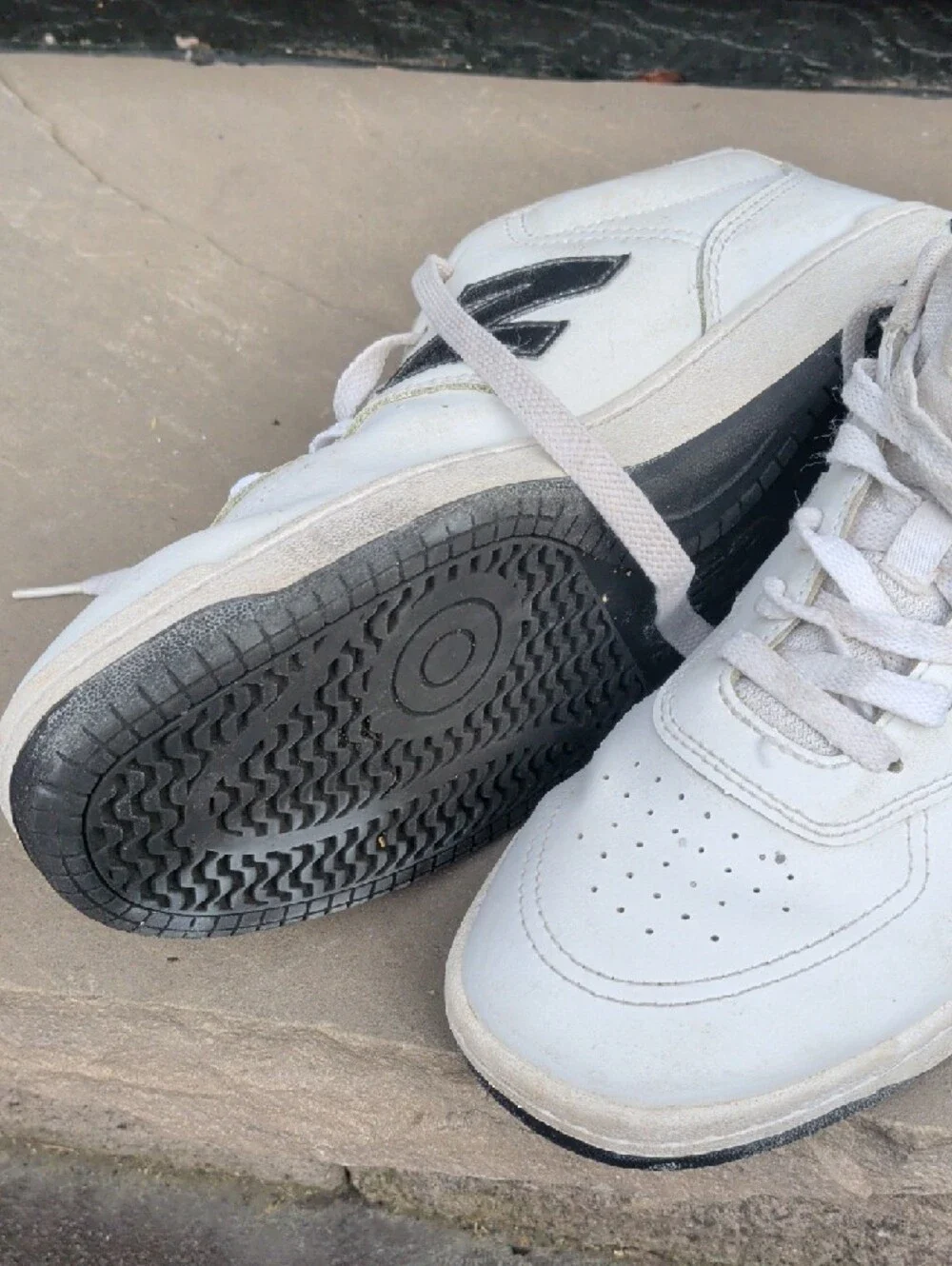 New Balance Men's White Sneakers
